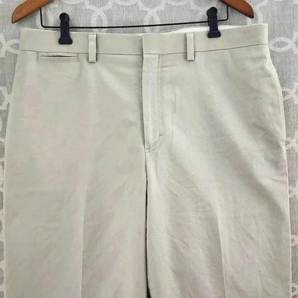 L.L. Bean Classic Fit Chino Khaki Men's Pants 35x29 - Picture 2 of 7